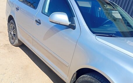 Skoda Octavia, 2010 год, 650 000 рублей, 3 фотография