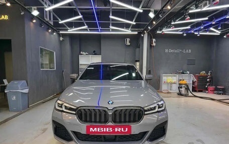 BMW 5 серия, 2022 год, 4 000 000 рублей, 2 фотография