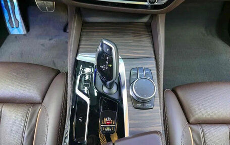 BMW 5 серия, 2022 год, 4 000 000 рублей, 10 фотография
