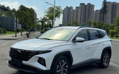 Hyundai Tucson, 2022 год, 2 100 000 рублей, 3 фотография