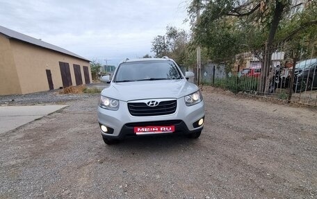Hyundai Santa Fe III рестайлинг, 2010 год, 1 300 000 рублей, 1 фотография
