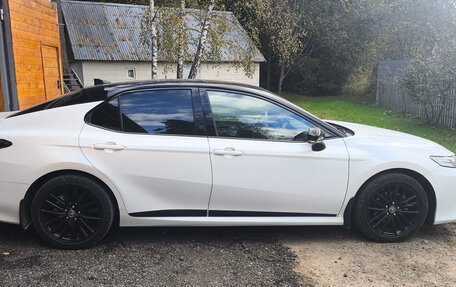 Toyota Camry, 2021 год, 4 750 000 рублей, 6 фотография