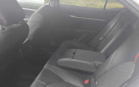 Toyota Camry, 2021 год, 4 750 000 рублей, 11 фотография