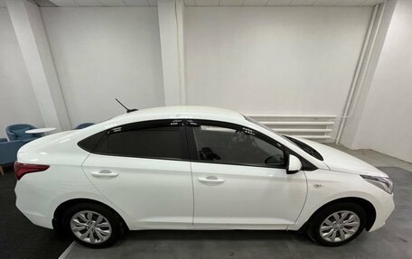 Hyundai Solaris II рестайлинг, 2018 год, 1 090 000 рублей, 5 фотография