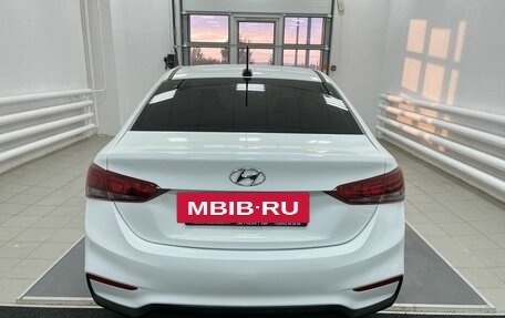 Hyundai Solaris II рестайлинг, 2018 год, 1 090 000 рублей, 6 фотография