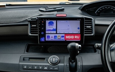 Honda Freed I, 2010 год, 999 000 рублей, 7 фотография