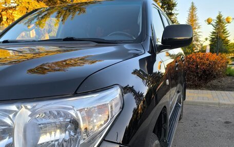 Toyota Land Cruiser 200, 2011 год, 2 880 000 рублей, 5 фотография