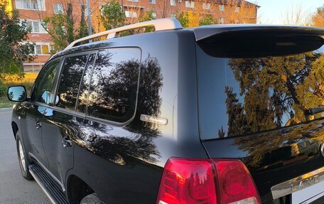 Toyota Land Cruiser 200, 2011 год, 2 880 000 рублей, 7 фотография