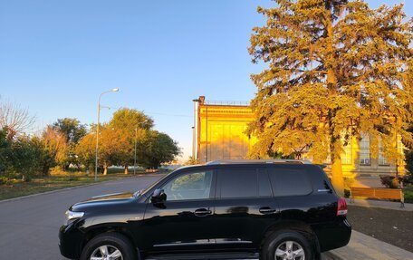 Toyota Land Cruiser 200, 2011 год, 2 880 000 рублей, 6 фотография
