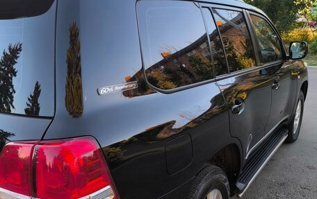 Toyota Land Cruiser 200, 2011 год, 2 880 000 рублей, 13 фотография