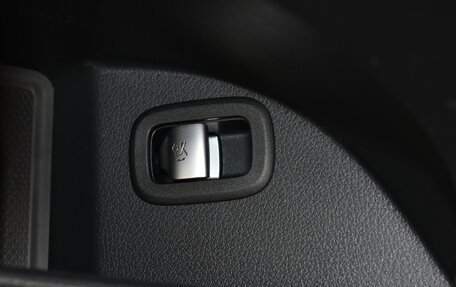 Mercedes-Benz GLC, 2024 год, 10 890 000 рублей, 17 фотография