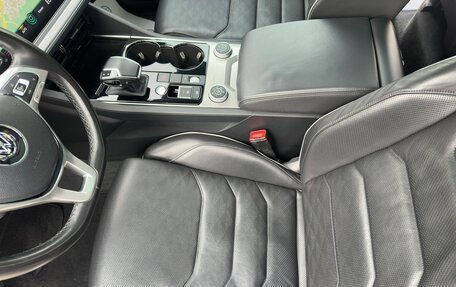 Volkswagen Touareg III, 2019 год, 5 100 000 рублей, 9 фотография