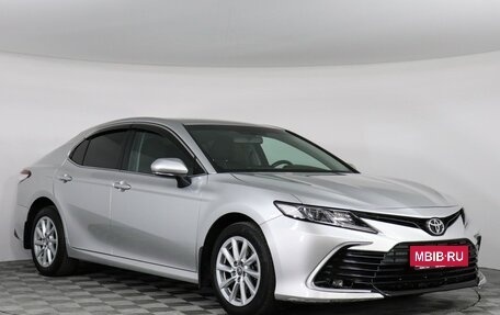 Toyota Camry, 2021 год, 2 550 000 рублей, 3 фотография
