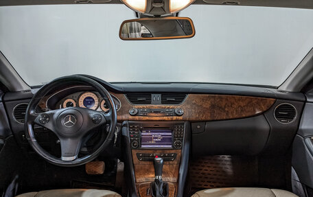 Mercedes-Benz CLS, 2010 год, 2 150 000 рублей, 14 фотография