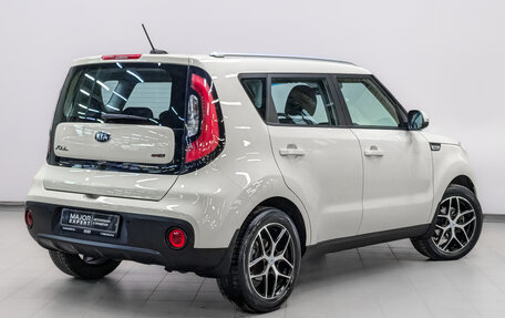 KIA Soul II рестайлинг, 2017 год, 1 620 000 рублей, 5 фотография