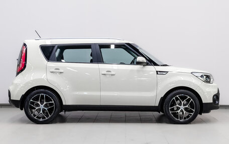 KIA Soul II рестайлинг, 2017 год, 1 620 000 рублей, 4 фотография