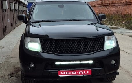 Nissan Pathfinder, 2012 год, 1 600 000 рублей, 1 фотография