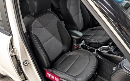 KIA Soul II рестайлинг, 2017 год, 1 620 000 рублей, 23 фотография