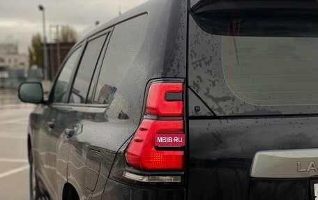 Toyota Land Cruiser Prado 150 рестайлинг 2, 2018 год, 4 070 000 рублей, 7 фотография