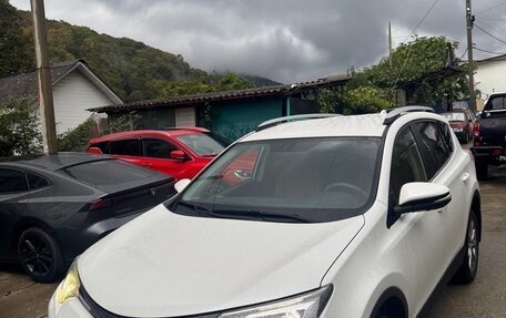 Toyota RAV4, 2015 год, 2 200 000 рублей, 3 фотография