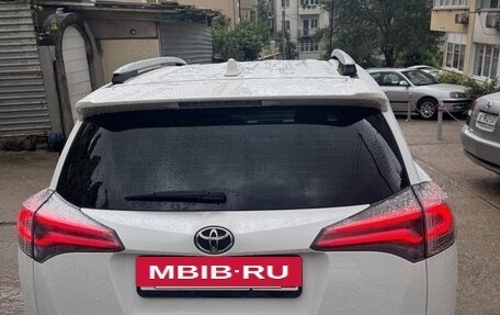 Toyota RAV4, 2015 год, 2 200 000 рублей, 4 фотография