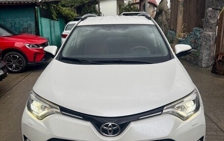 Toyota RAV4, 2015 год, 2 200 000 рублей, 16 фотография