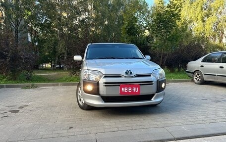 Toyota Succeed I рестайлинг, 2019 год, 1 500 000 рублей, 1 фотография