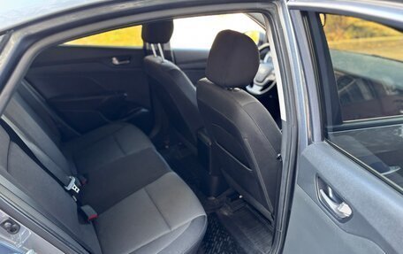 Hyundai Solaris II рестайлинг, 2018 год, 1 330 000 рублей, 17 фотография