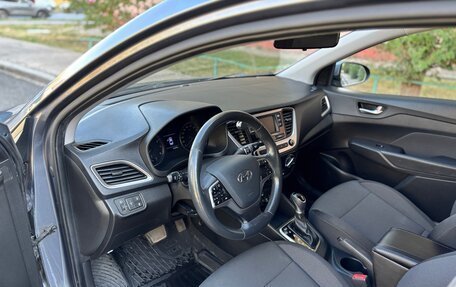 Hyundai Solaris II рестайлинг, 2018 год, 1 330 000 рублей, 15 фотография