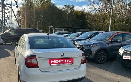 Skoda Rapid I, 2018 год, 375 000 рублей, 2 фотография