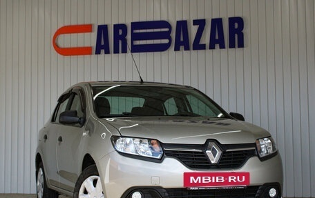 Renault Logan II, 2018 год, 900 000 рублей, 2 фотография