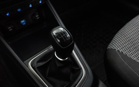 Hyundai Solaris II рестайлинг, 2019 год, 1 400 000 рублей, 16 фотография