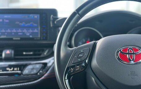 Toyota C-HR I рестайлинг, 2019 год, 2 205 000 рублей, 18 фотография
