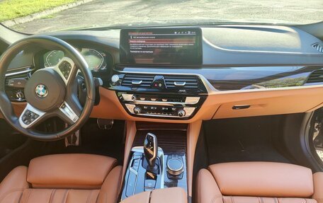 BMW 5 серия, 2020 год, 5 400 000 рублей, 11 фотография