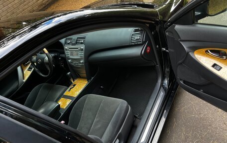 Toyota Camry, 2006 год, 1 180 000 рублей, 9 фотография