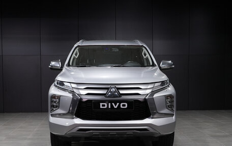 Mitsubishi Pajero Sport III рестайлинг, 2022 год, 3 700 000 рублей, 2 фотография
