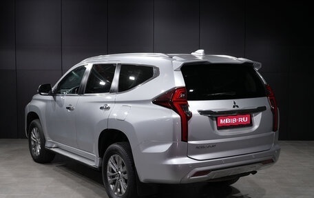 Mitsubishi Pajero Sport III рестайлинг, 2022 год, 3 700 000 рублей, 7 фотография