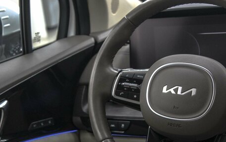 KIA Carnival, 2022 год, 4 699 000 рублей, 23 фотография