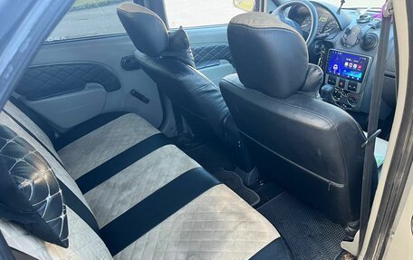 Renault Logan I, 2006 год, 300 000 рублей, 7 фотография