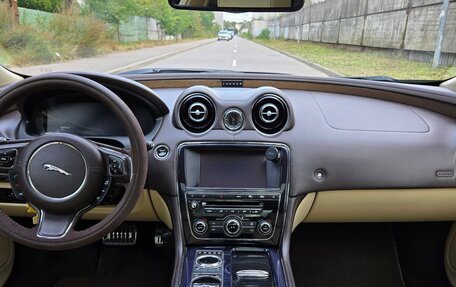 Jaguar XJ IV (X351), 2010 год, 2 550 000 рублей, 34 фотография
