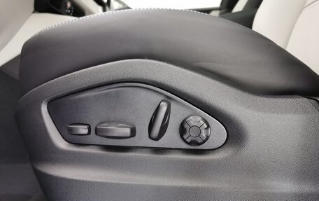 Porsche Cayenne III, 2025 год, 19 940 000 рублей, 15 фотография
