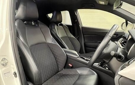 Toyota C-HR I рестайлинг, 2022 год, 1 523 555 рублей, 13 фотография