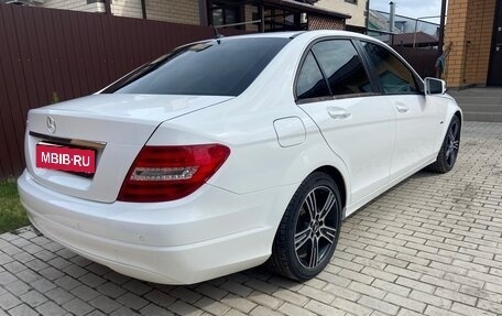 Mercedes-Benz C-Класс, 2013 год, 1 700 000 рублей, 1 фотография