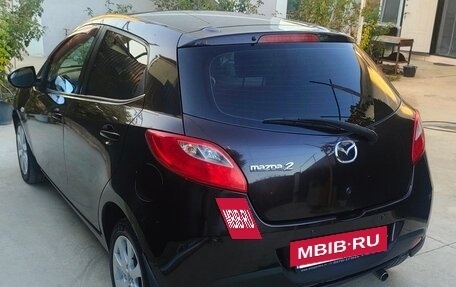 Mazda 2 III, 2010 год, 780 000 рублей, 3 фотография