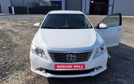 Toyota Camry, 2012 год, 1 850 000 рублей, 24 фотография