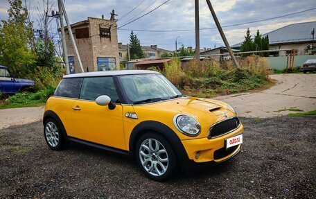 MINI Hatch, 2007 год, 1 080 000 рублей, 2 фотография