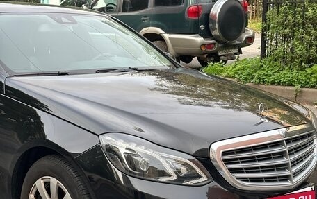 Mercedes-Benz E-Класс, 2015 год, 1 440 000 рублей, 2 фотография