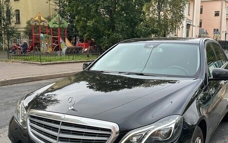 Mercedes-Benz E-Класс, 2015 год, 1 440 000 рублей, 6 фотография