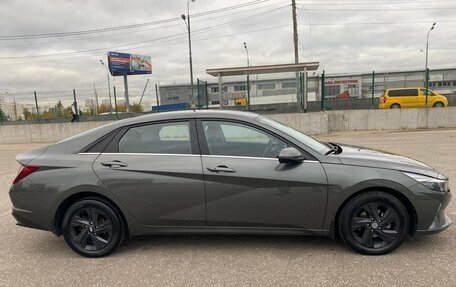 Hyundai Elantra, 2021 год, 1 850 000 рублей, 3 фотография