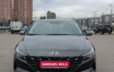 Hyundai Elantra, 2021 год, 1 850 000 рублей, 5 фотография
